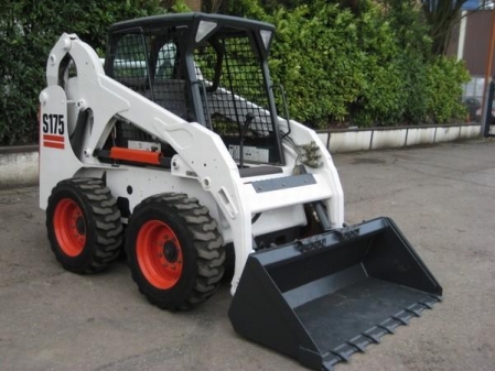 Мини-погрузчик BOBCAT S530