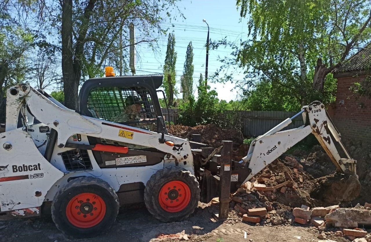 Мини-погрузчик BOBCAT S530 - 1